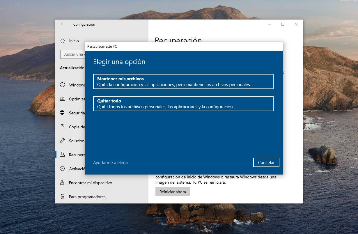 Selecciona Mantener mis archivos o Quitar todo al restablecer pc en windows 10